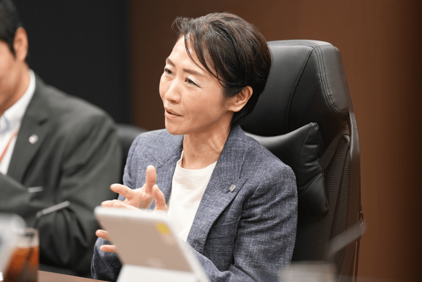 梅田社長写真_2 (1)