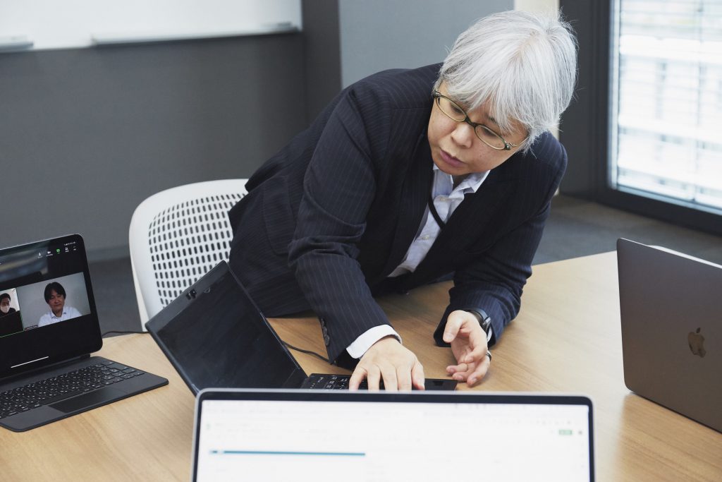 課題 ③：異なる従業員がそれぞれ同じ問い合わせを行っている